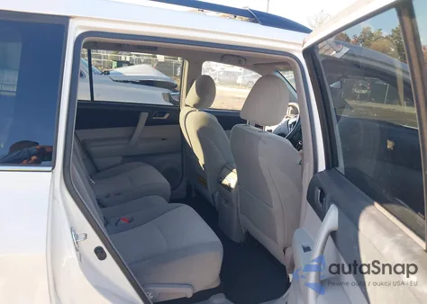 2012 Toyota Highlander Base V6 from USA, damaged, VIN 5TDZK3EH0CS069984